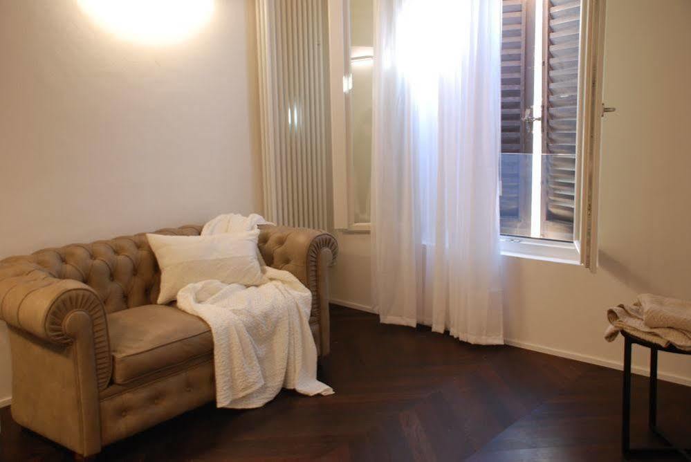 Emilia Suite Relax Módena Exterior foto